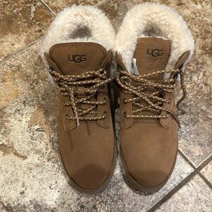 Ugg chestnut boots